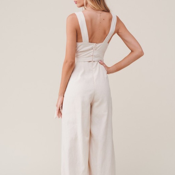 🆕Beige Linen Wide-leg Pants Jumpsuit Romper Deep V-neck & Attached Obi Belt Tan - Picture 3 of 6